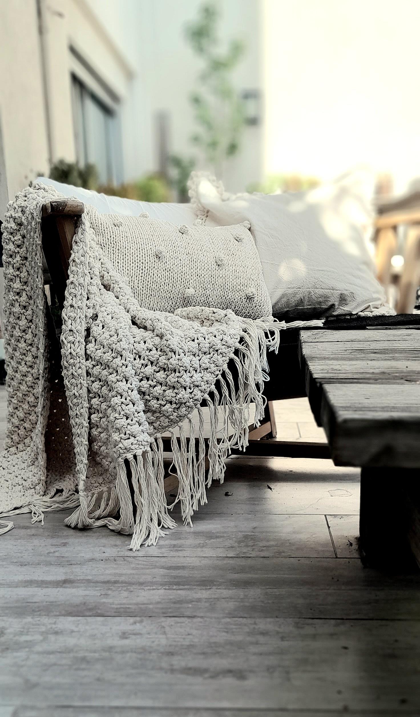 Manta LOLA 0.75x1.40+flecos o borlas - DISPONIBLE