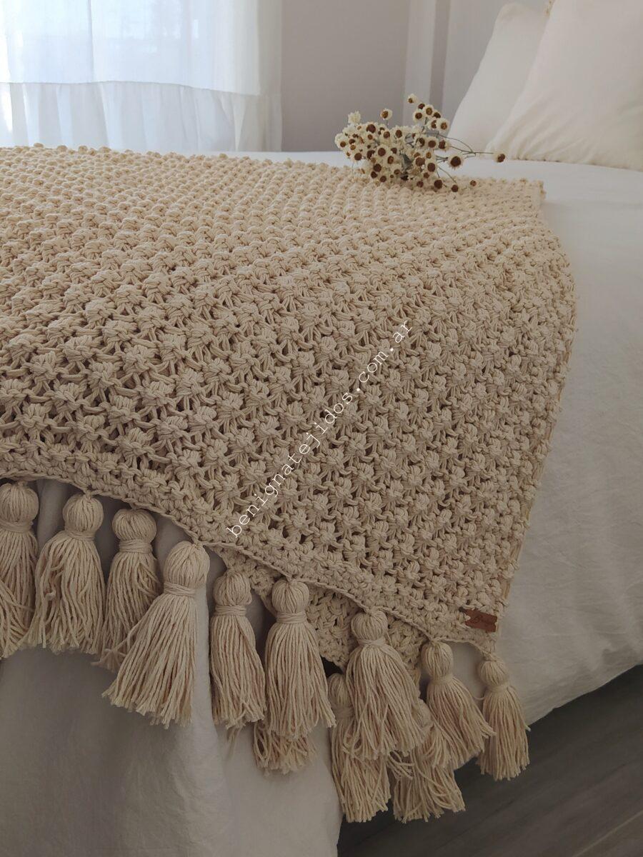 Manta LOLA 0.75x1.60+flecos o borlas (AP)