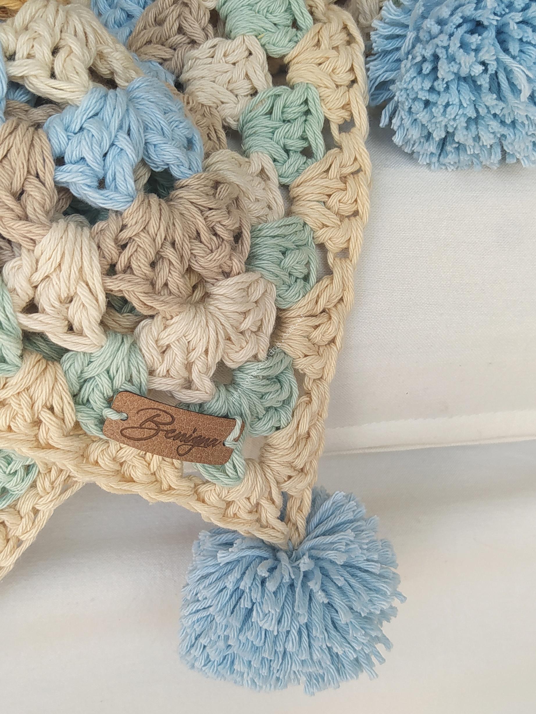 Manta BB Lara 0.80x0.80- DISPONIBLE-Colores Vs