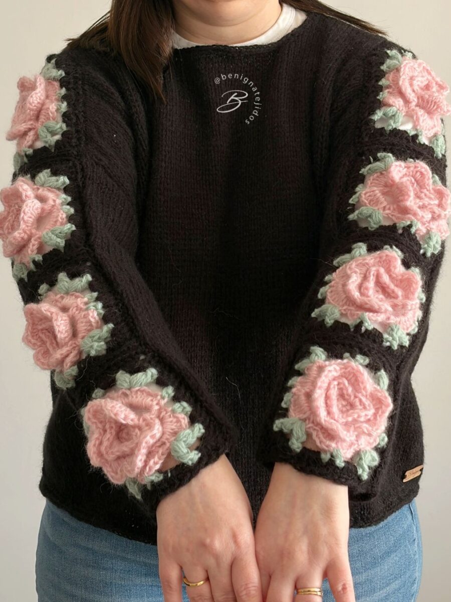 Sweater ROSES Negro -Talle M- Disponible