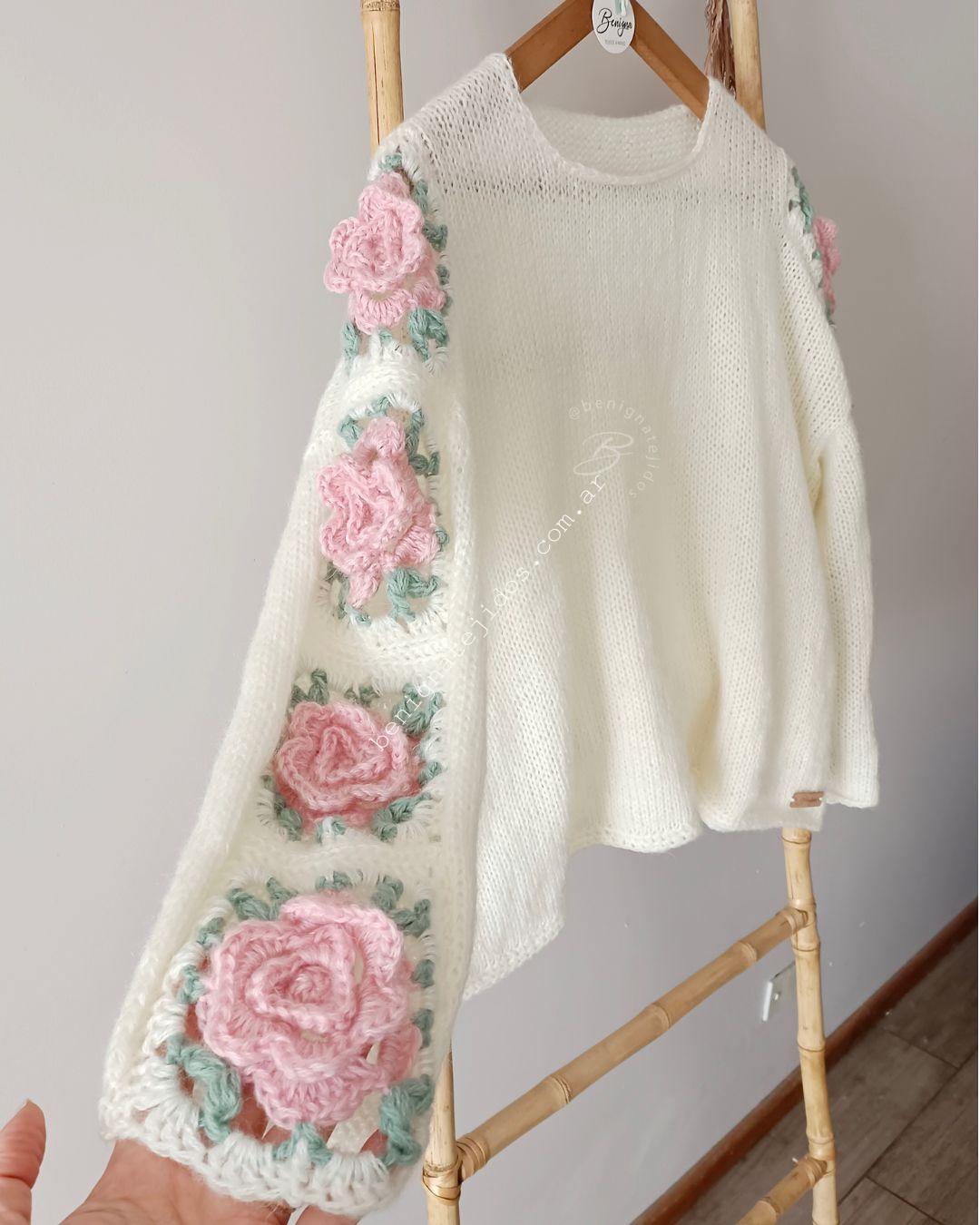 Sweater ROSES Tiza- Talle M- Disponible - Imagen 4